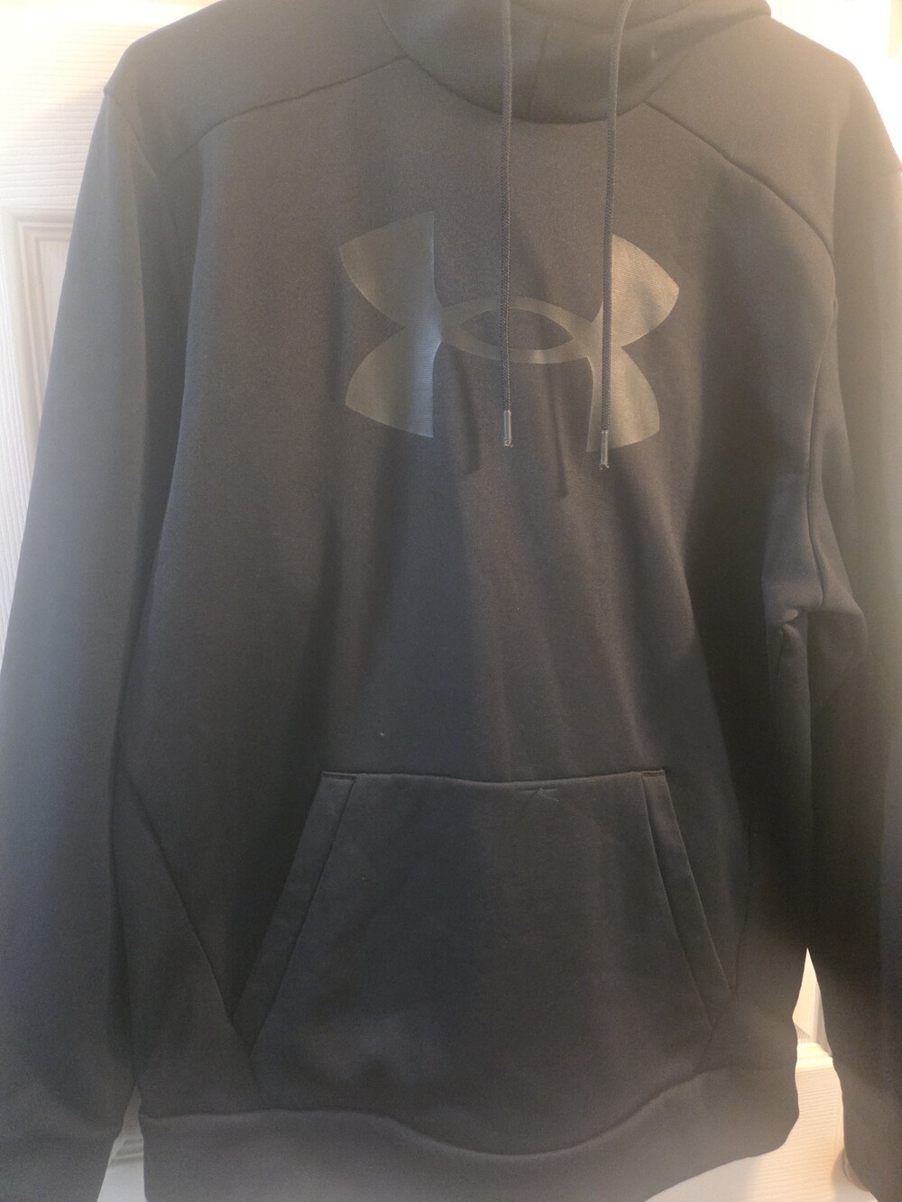 Under Armour Black Pullover Hoodie Loose Fit Men's Medium - Used